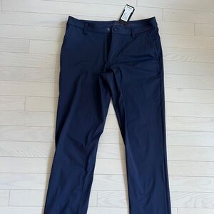 RHONE Men's Commuter Slim Pants Navy BNWT Size 30